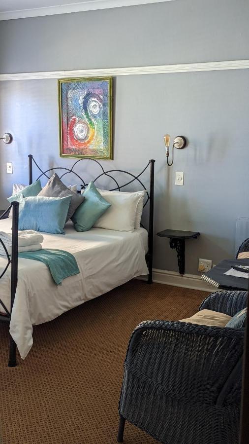 Wayside Guest house 3*